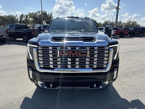 2026 GMC Sierra 2500 Denali