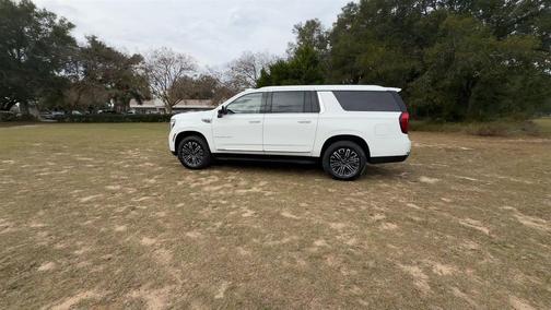 2026 GMC Yukon XL 4WD Elevation