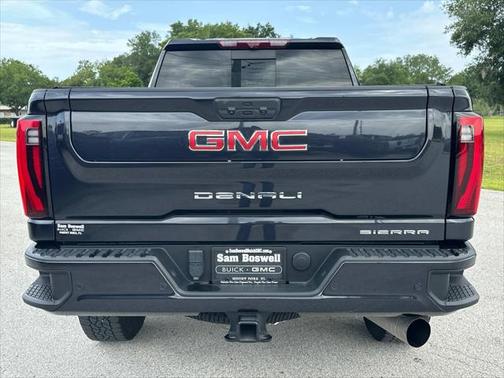 2024 GMC Sierra 2500 Denali