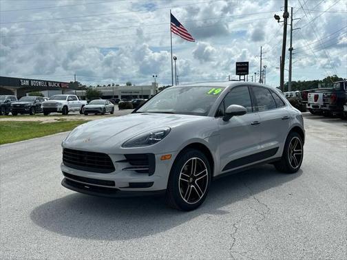 2019 Porsche Macan Base