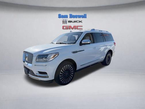 White 2020 Lincoln Navigator Black Label