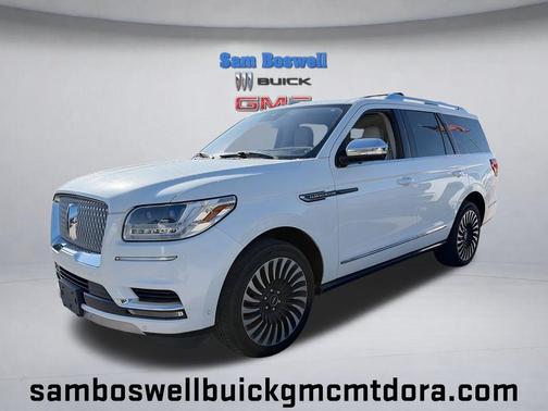 White 2020 Lincoln Navigator Black Label