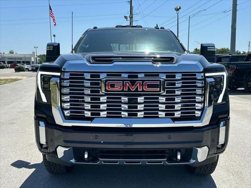 2025 GMC Sierra 2500 Denali