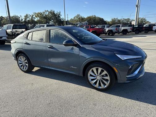 2026 Buick Envista Avenir FWD