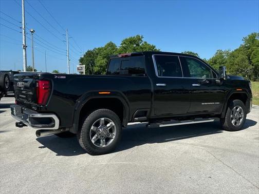 2025 GMC Sierra 2500 SLT