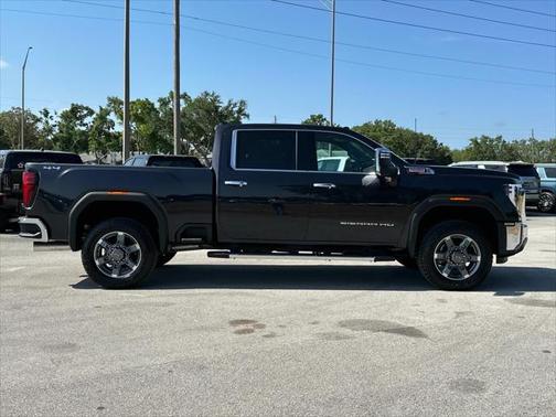 2025 GMC Sierra 2500 SLT