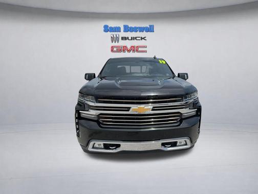 Black 2019 Chevrolet Silverado 1500 High Country