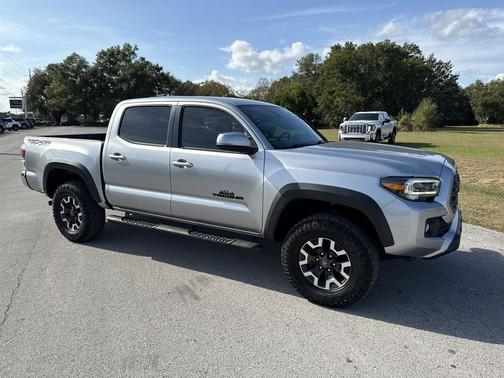 2022 Toyota Tacoma TRD Off Road