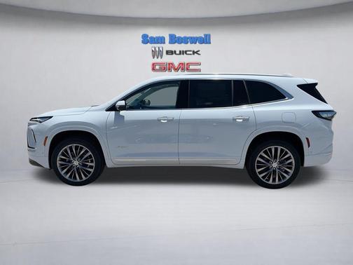 Iridescent White Tricoat 2026 Buick Enclave Avenir FWD