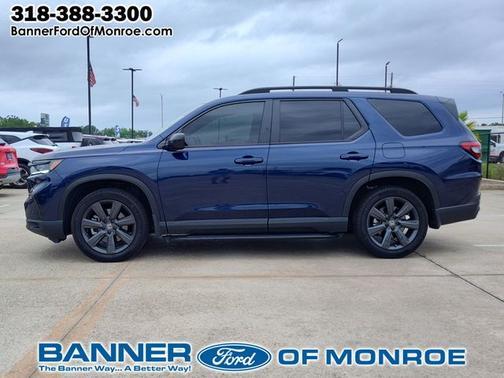 Blue Metallic 2025 Honda Pilot SPORT