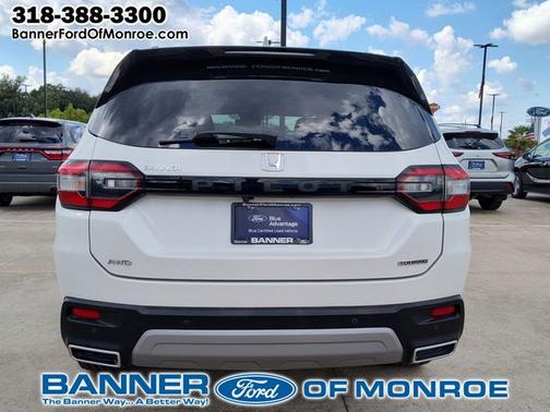 2023 Honda Pilot TOURING