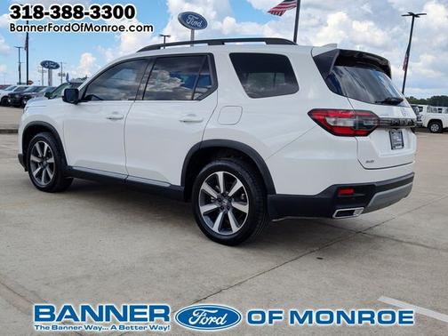 2023 Honda Pilot TOURING