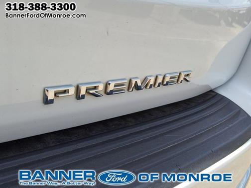 Iridescent Pearl Tricoat 2023 Chevrolet Tahoe PREMIER