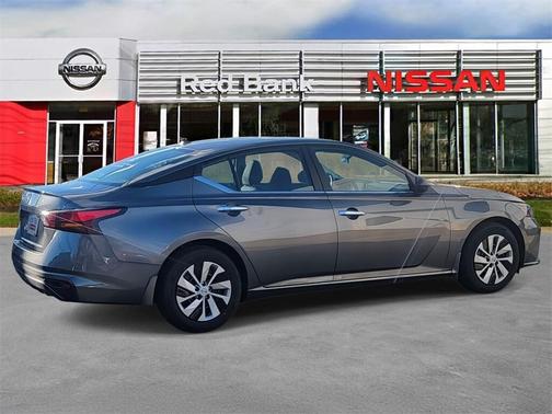 2025 Nissan Altima S