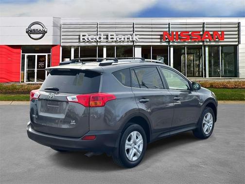 2013 Toyota RAV4 LE