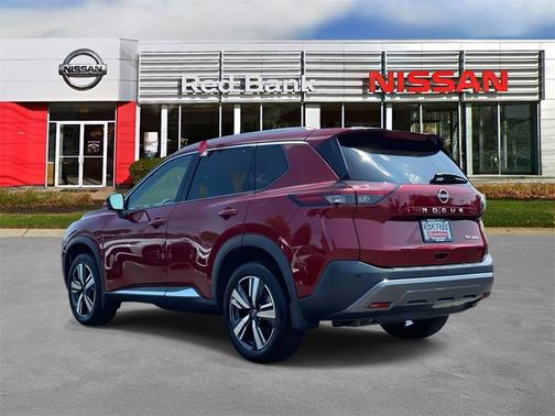 2022 Nissan Rogue SL