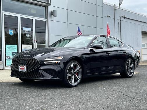 2025 Genesis G70 2.5T