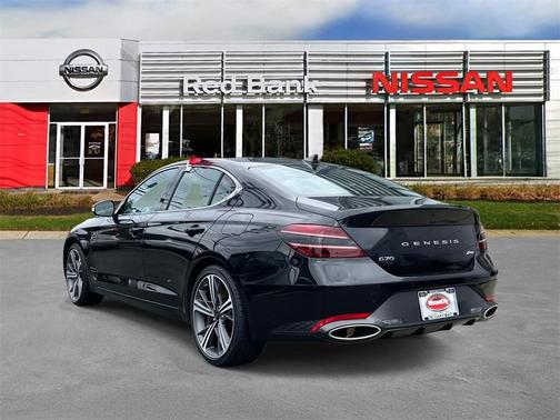 2025 Genesis G70 2.5T