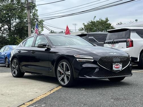 2025 Genesis G70 2.5T