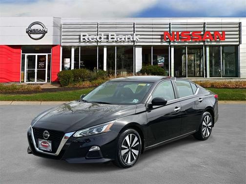 2022 Nissan Altima 2.5 SV