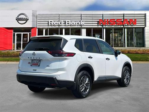 2024 Nissan Rogue S