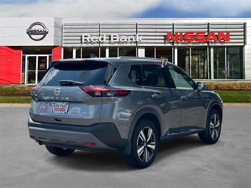 2021 Nissan Rogue SL