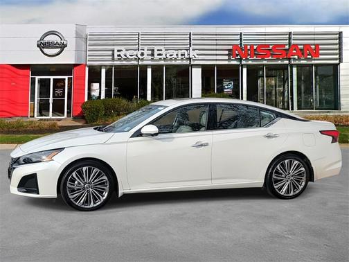 2024 Nissan Altima 2.5 SL