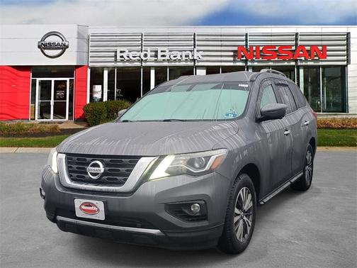 2019 Nissan Pathfinder SL