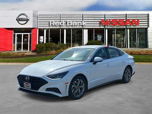 2022 Hyundai SONATA SEL
