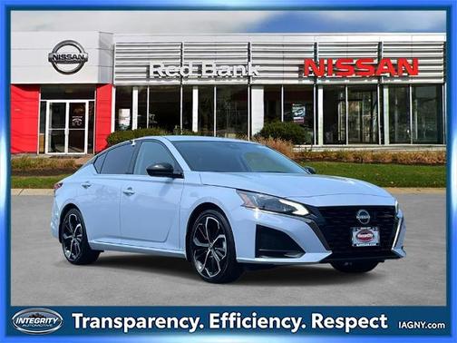 2023 Nissan Altima 2.5 SR