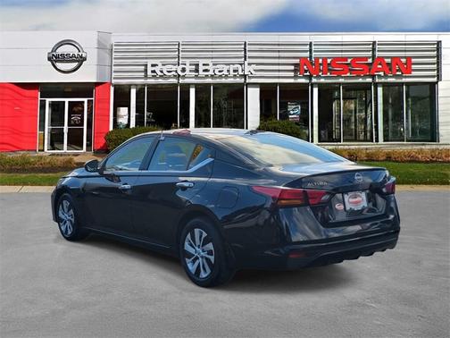 2025 Nissan Altima S