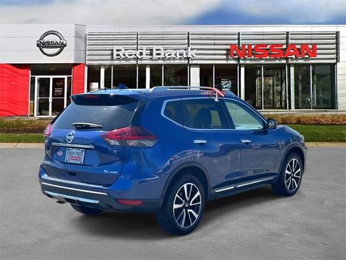 2020 Nissan Rogue SL