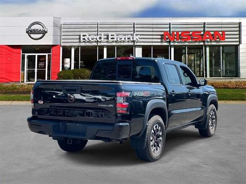 2022 Nissan Frontier PRO-4X