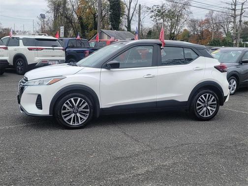 2024 Nissan Kicks SV