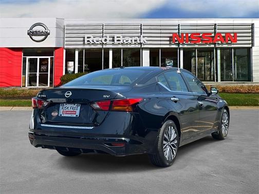 2023 Nissan Altima 2.5 SV