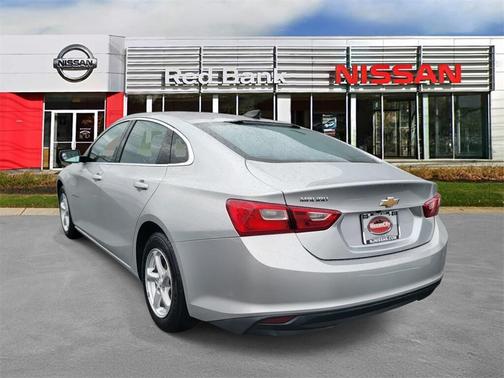 2017 Chevrolet Malibu 1LS