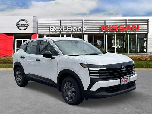 2025 Nissan Kicks S