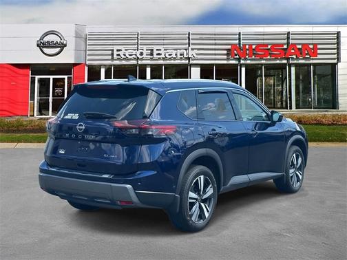 2024 Nissan Rogue SL