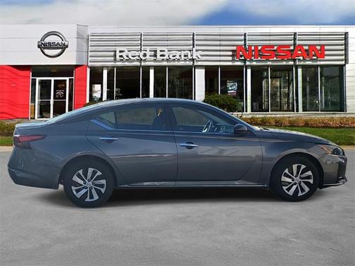 2025 Nissan Altima S