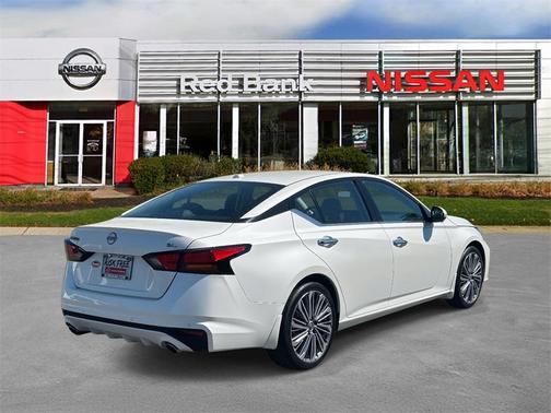 2024 Nissan Altima 2.5 SL
