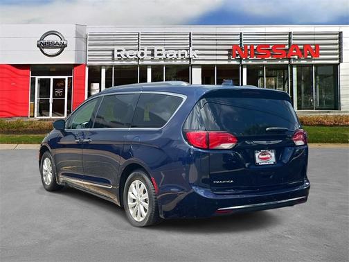 2018 Chrysler Pacifica Touring-L Plus