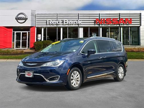 2018 Chrysler Pacifica Touring-L Plus