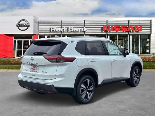 2025 Nissan Rogue SL