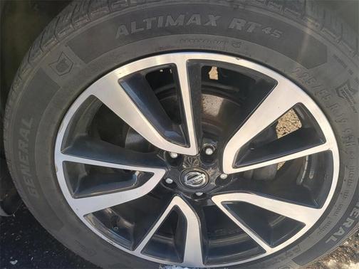 2019 Nissan Rogue SL