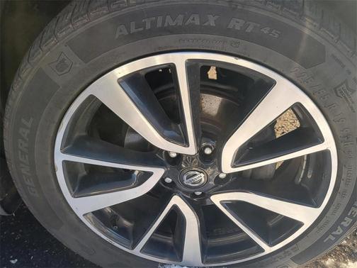 2019 Nissan Rogue SL