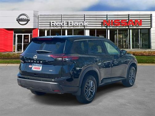 2024 Nissan Rogue S