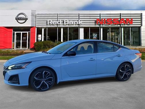 2023 Nissan Altima 2.5 SR