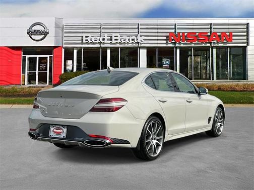 2025 Genesis G70 2.5T