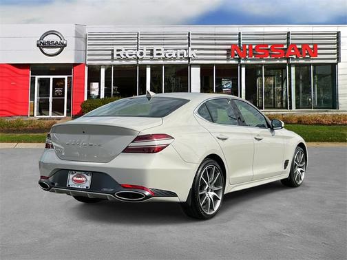 2025 Genesis G70 2.5T
