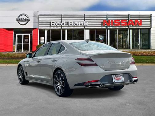 2025 Genesis G70 2.5T